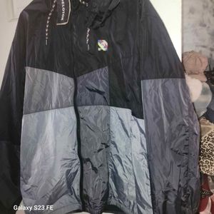 Peloton wind/rain jacket NWT